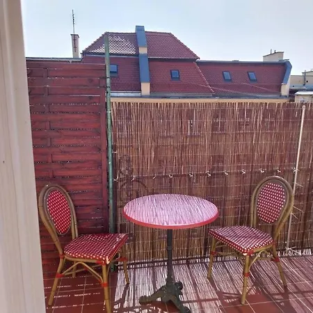 Station,market 5min Wrocław