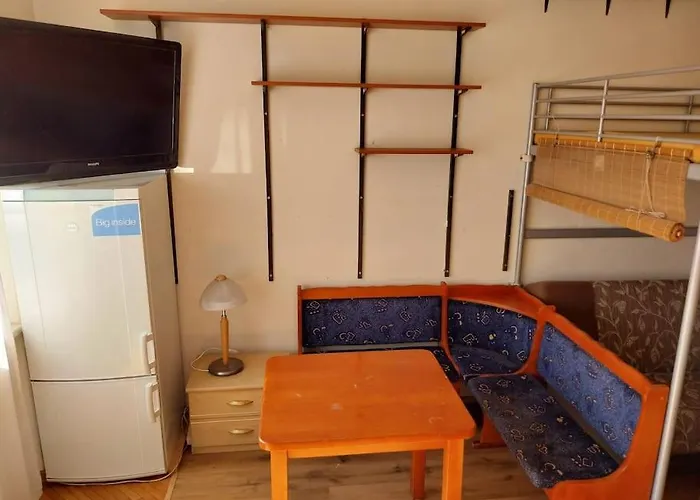 Station,market 5min Lägenhet Wrocław