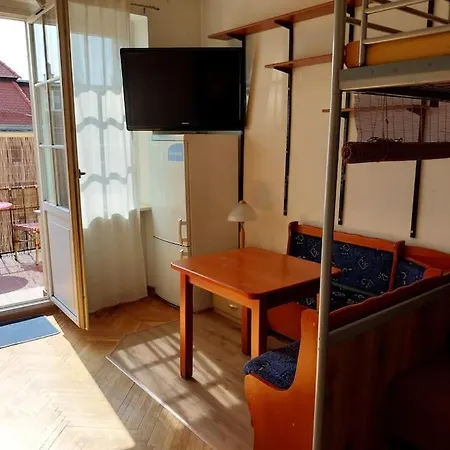 Apartment Station,market 5min *