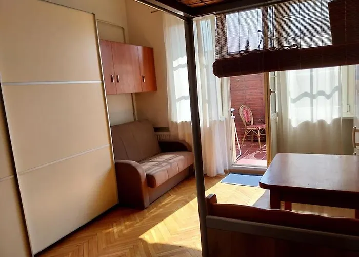 Station,market 5min Apartment Wroclaw